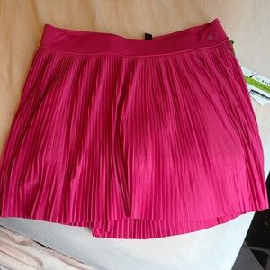 Pleated Pink Golf Skirt
